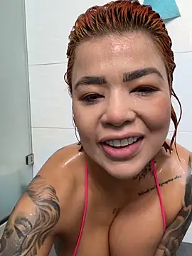 Snapshot of milaivanova chatting on February 2025 04:13:02 PM milaivanova online show from February 2025 04:13:02 PM