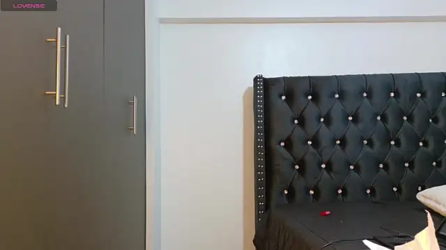 online bestie online show from February 2025 08:42:02 AM