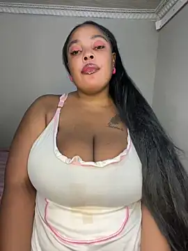 Katamia25 online show from January 2025 08:19:02 PM