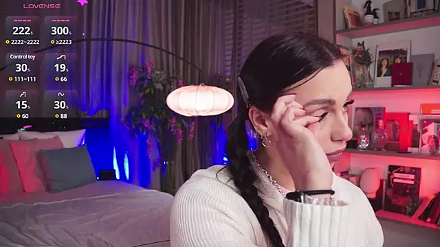 LunaNight online show from January 2025 02:22:01 AM