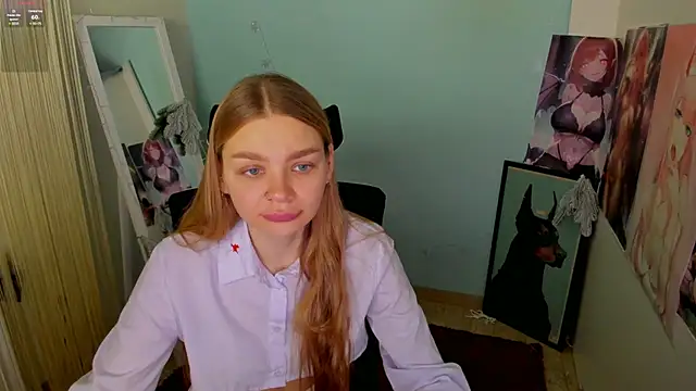 Snapshot of Molly_sweetie chatting on January 2025 06:59:01 AM Molly sweetie online show from January 2025 06:59:01 AM