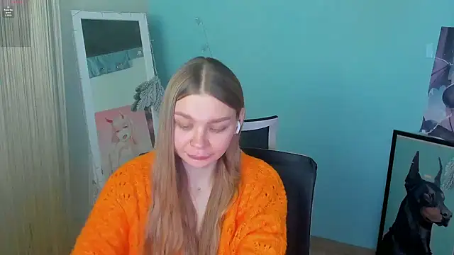 Snapshot of Molly_sweetie chatting on January 2025 09:57:01 AM Molly sweetie online show from January 2025 09:57:01 AM