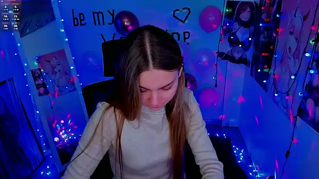 Snapshot of Molly_sweetie chatting on February 2025 06:56:01 AM Molly sweetie online show from February 2025 06:56:01 AM