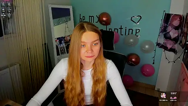 Snapshot of Molly_sweetie chatting on February 2025 07:01:02 AM Molly sweetie online show from February 2025 07:01:02 AM