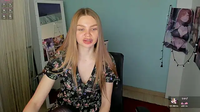 Snapshot of Molly_sweetie chatting on February 2025 07:01:02 AM Molly sweetie online show from February 2025 07:01:02 AM