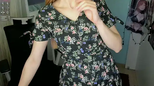 Snapshot of Molly_sweetie chatting on February 2025 10:48:02 AM Molly sweetie online show from February 2025 10:48:02 AM