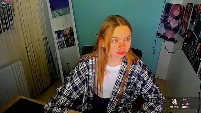 Snapshot of Molly_sweetie chatting on March 2025 07:10:01 AM Molly sweetie online show from March 2025 07:10:01 AM