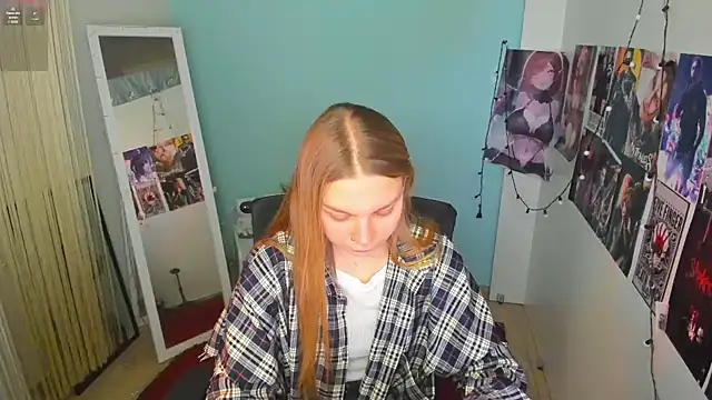 Snapshot of Molly_sweetie chatting on March 2025 07:08:02 AM Molly sweetie online show from March 2025 07:08:02 AM