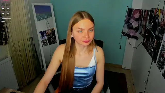 Snapshot of Molly_sweetie chatting on March 2025 10:13:02 AM Molly sweetie online show from March 2025 10:13:02 AM