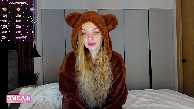 Molly sweetie online show from December 2025 07:36:01 AM