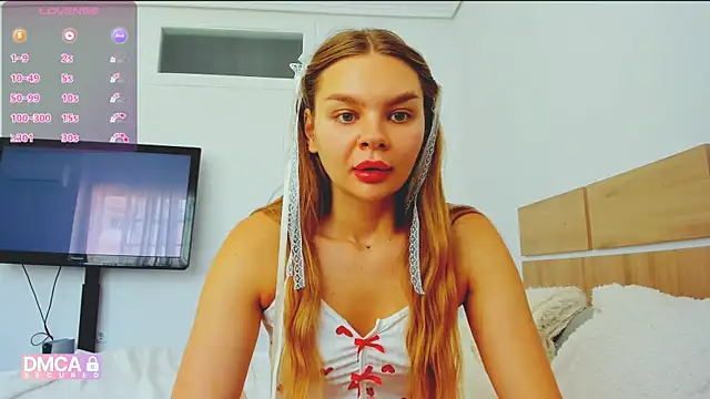Snapshot of Molly_sweetie chatting on May 2026 07:15:02 AM Molly sweetie online show from May 2026 07:15:02 AM