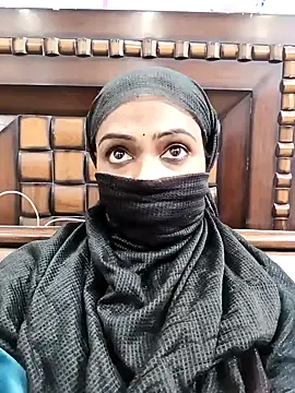 Snapshot of Yours-Bebo chatting on January 2025 09:25:02 PM Yours-Bebo online show from January 2025 09:25:02 PM