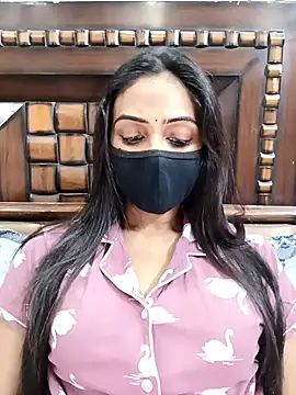 Snapshot of Yours-Bebo chatting on November 2025 09:09:01 AM Yours-Bebo online show from November 2025 09:09:01 AM