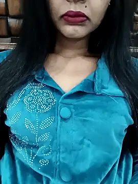 Snapshot of Yours-Bebo chatting on November 2025 10:04:02 AM Yours-Bebo online show from November 2025 10:04:02 AM