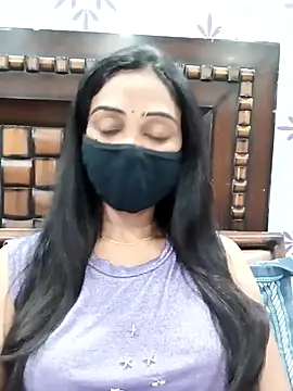 Snapshot of Yours-Bebo chatting on December 2025 11:41:01 AM Yours-Bebo online show from December 2025 11:41:01 AM