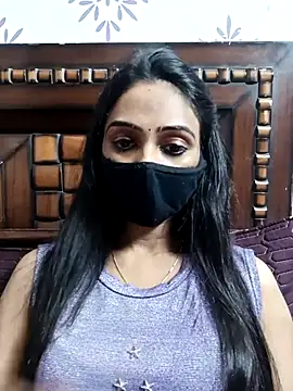 Snapshot of Yours-Bebo chatting on February 2026 06:15:01 PM Yours-Bebo online show from February 2026 06:15:01 PM