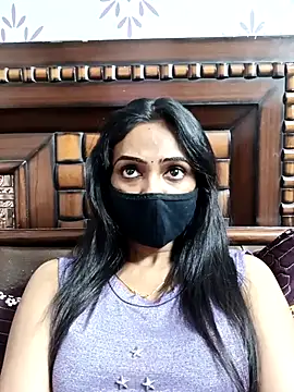 Snapshot of Yours-Bebo chatting on February 2026 07:10:01 PM Yours-Bebo online show from February 2026 07:10:01 PM