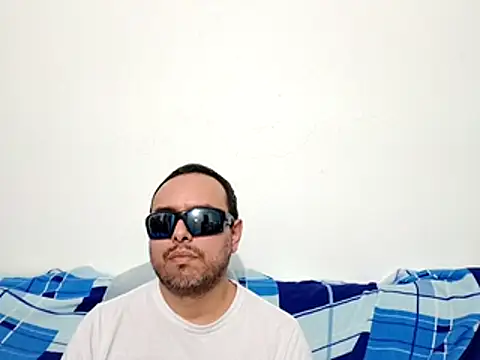 ElSunEagle online show from April 2026 02:14:01 AM