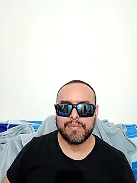 ElSunEagle online show from June 2026 02:34:01 AM