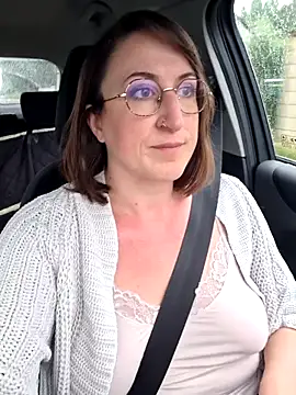 minierose online show from April 2026 09:24:02 AM