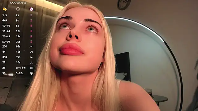 Snapshot of kayaangels chatting on October 2025 02:56:01 AM kayaangels online show from October 2025 02:56:01 AM