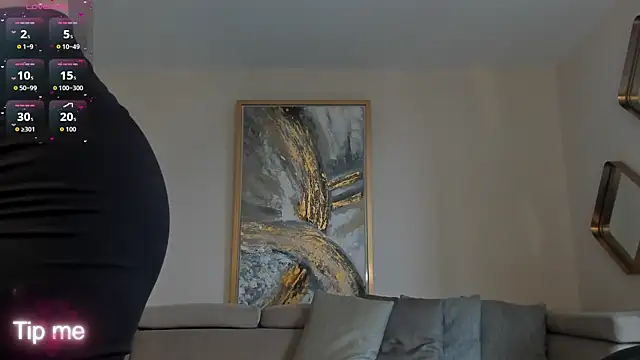 CorinneRusso online show from June 2026 06:11:01 PM
