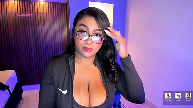 BlakmillerrGilson online show from February 2026 06:15:01 PM