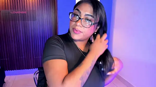 BlakmillerrGilson online show from February 2026 05:14:01 PM