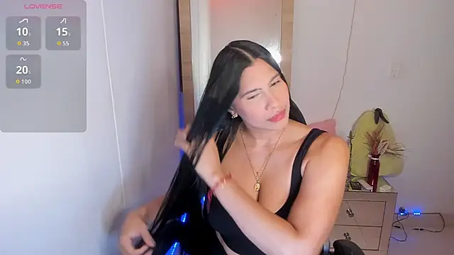 Snapshot of hellensexy chatting on May 2026 10:07:01 PM hellensexy online show from May 2026 10:07:01 PM