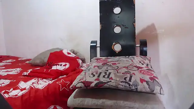 Amazing12inch online show from March 2025 07:45:02 PM