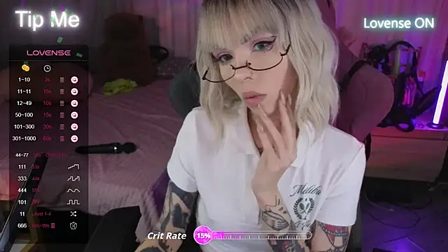 Kerry Kirk online show from October 2025 11:46:02 PM