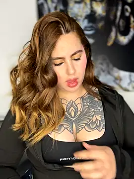 ValerieHilton online show from October 2025 10:49:02 PM