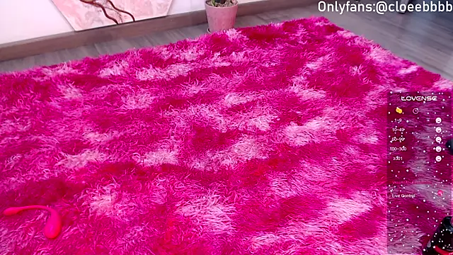 chloebritto online show from December 2024 03:10:01 PM