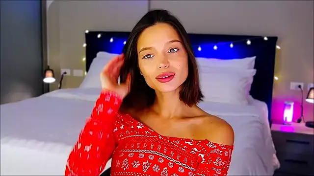 wow Mia online show from December 2024 02:48:02 AM