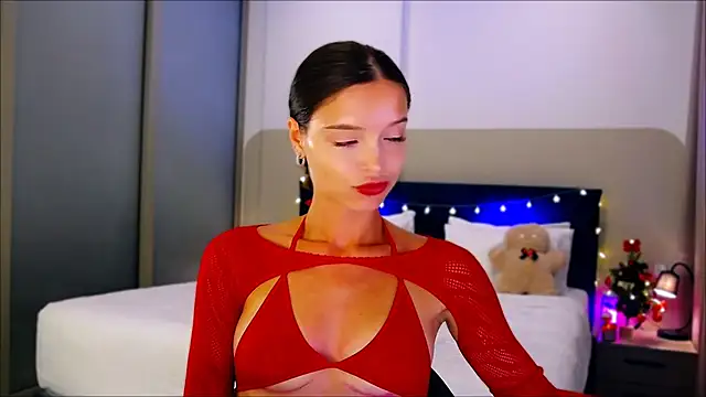 wow Mia online show from December 2024 11:15:02 AM