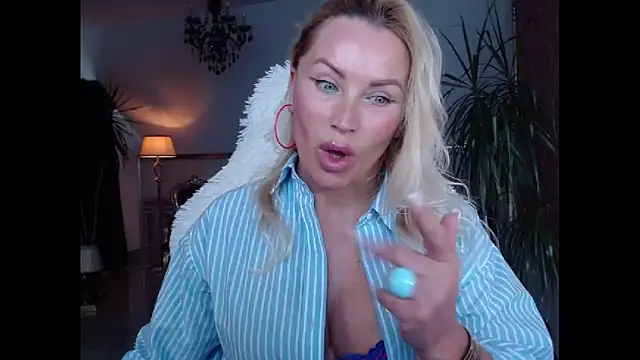 eyesangel22 online show from December 2024 09:57:01 AM