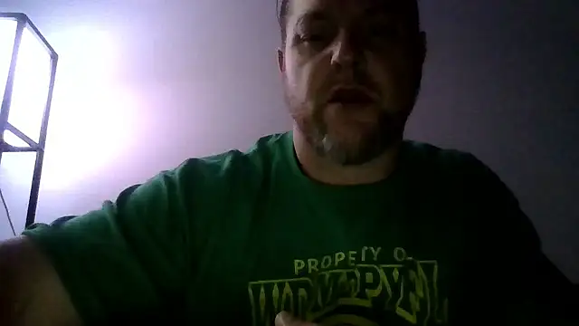 Snapshot of Buddy_Cuck chatting on January 2026 02:30:02 PM Buddy Cuck online show from January 2026 02:30:02 PM