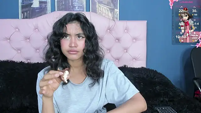 Snapshot of Applehot_LRR chatting on March 2025 02:16:02 AM Applehot LRR online show from March 2025 02:16:02 AM