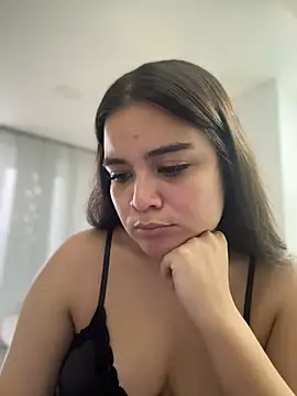 CamilaSofiia online show from June 2026 10:36:01 PM