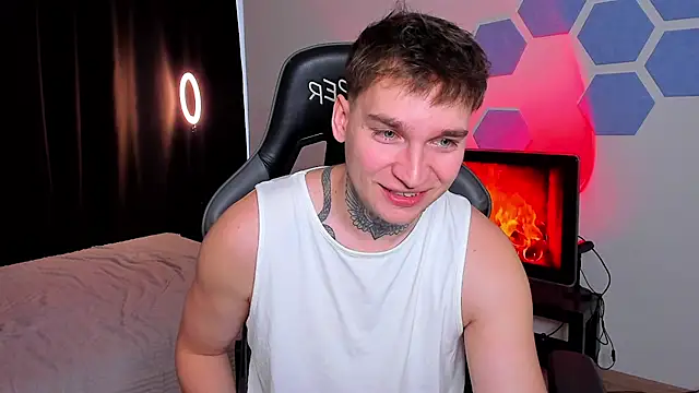 Chris Tyson online show from December 2025 07:13:02 AM