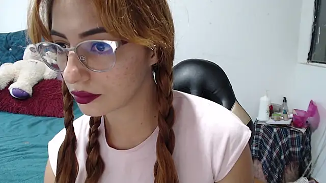 Kate lorens9 online show from April 2026 05:32:01 PM