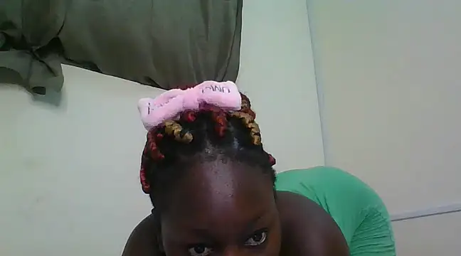 Snapshot of PrettyBabelv chatting on March 2025 07:09:01 PM PrettyBabelv online show from March 2025 07:09:01 PM