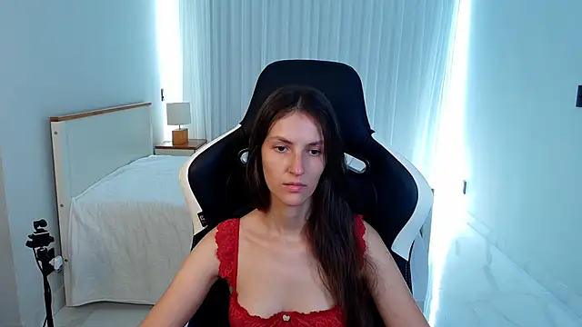 upssnowy online show from March 2026 06:00:01 PM