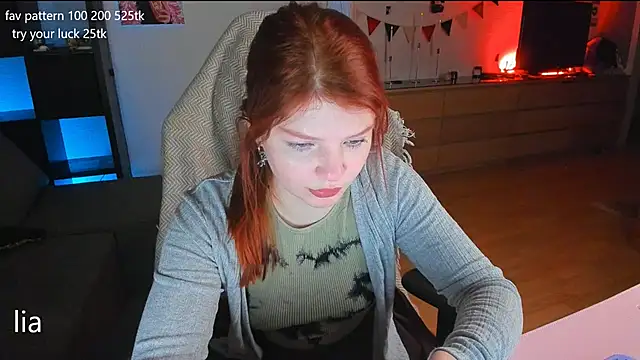 lil lia online show from February 2025 09:46:02 PM