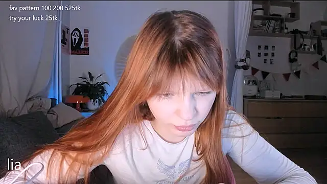 lil lia online show from April 2026 09:08:02 PM