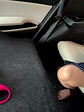 Miss  Malaika online show from September 2025 06:59:02 AM