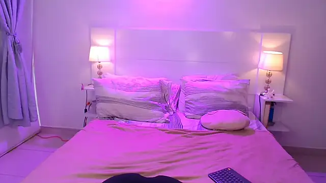 alliee mod online show from November 2025 08:13:02 PM