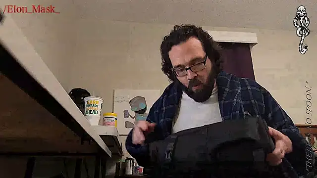 Snapshot of Seraph_De_La_Luna chatting on January 2025 06:13:02 AM Seraph De La Luna online show from January 2025 06:13:02 AM