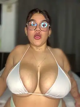 Michellesexxy online show from January 2025 02:57:01 AM