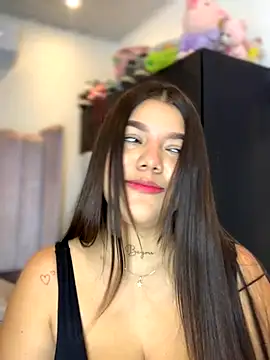 Snapshot of Michellesexxy chatting on October 2025 12:21:02 AM Michellesexxy online show from October 2025 12:21:02 AM